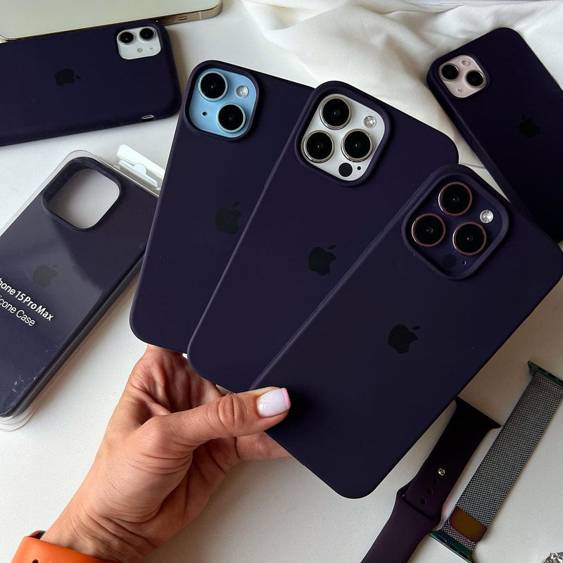 Deep Purple iPhone Silicone Cover – Soft Touch, Anti-Slip & Stylish Protection for iPhone 12 Pro